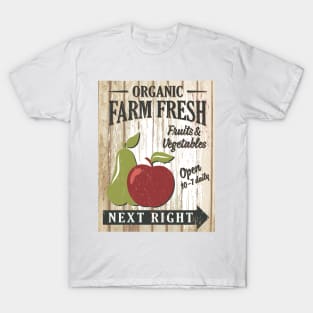 Vintage Farm Market Sign T-Shirt